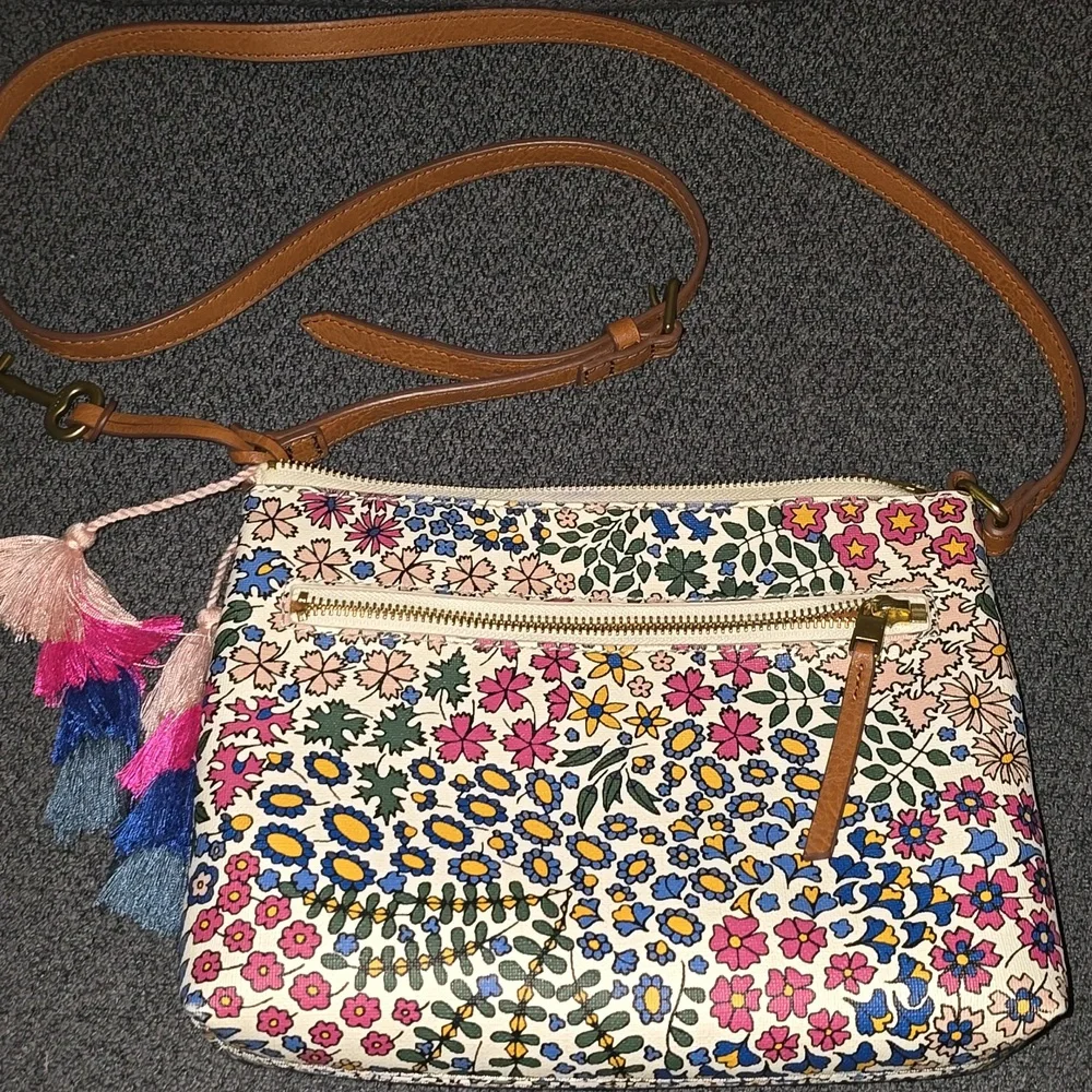 Fossil‎ Fiona Floral Crossbody